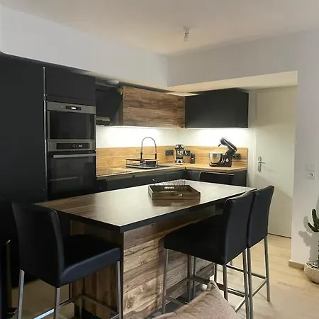 T3, 5 Minutes à Pied Des Plages * Ajaccio (Corsica)